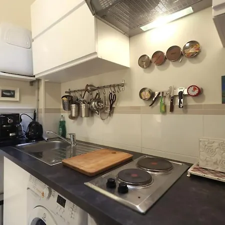 T1 Calme Cosy Proche Montmartre Apartment *