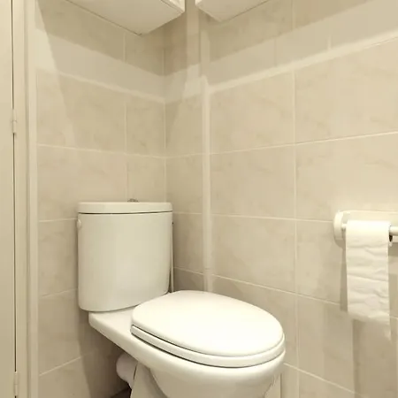 T1 Calme Cosy Proche Montmartre Apartment