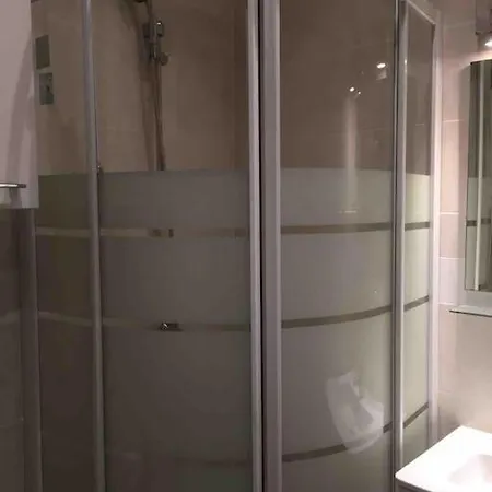 T1 Calme Cosy Proche Montmartre Apartment